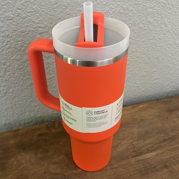 Stanley 40oz New Tiger Lilly/plum tumbler - Picture 2 of 4